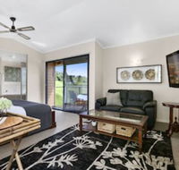 Top of The Hill - Hervey Bay Accommodation
