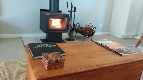 Island Break Cottages - Caters To Couples - Hervey Bay Accommodation 5