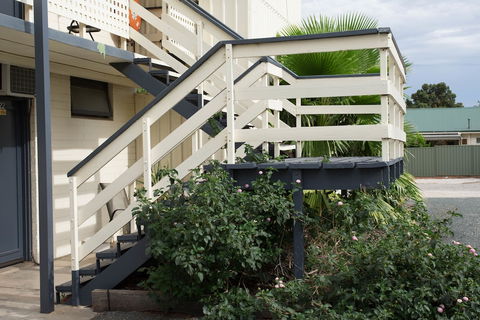 Pioneer Station Motor Inn - Tourism Hervey Bay 4