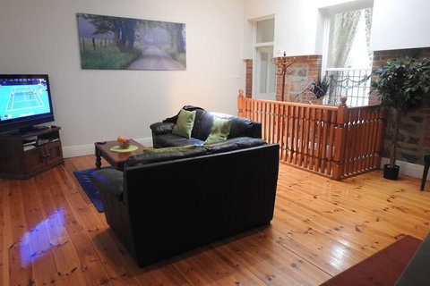 Barossa Best - Hervey Bay Accommodation 6
