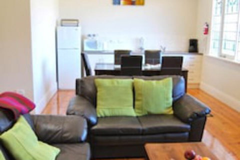 Barossa Best - Hervey Bay Accommodation 7