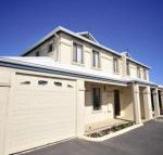 Palm Beach Manor - Hervey Bay Accommodation