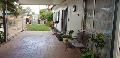 Darling River Motel - Hervey Bay Accommodation 5