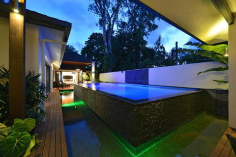Mana Moana Beachfront Estate Port Douglas - Hervey Bay Accommodation 4