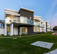 Reflections by Rockingham Apartments - Hervey Bay Accommodation
