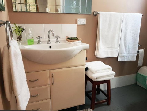 Little Para Cottage - Hervey Bay Accommodation 3