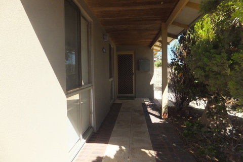 Simo's Place - Hervey Bay Accommodation 1