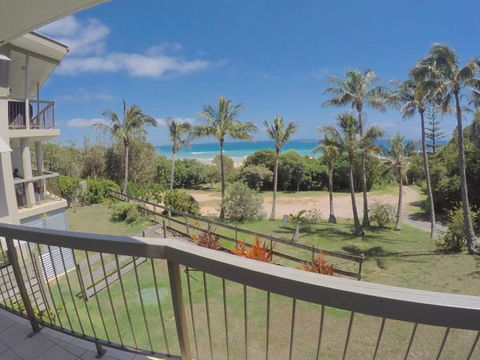 Mooloomba Five - Hervey Bay Accommodation 2
