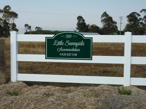 Little Sunnyside Accommodation - Tourism Hervey Bay 4