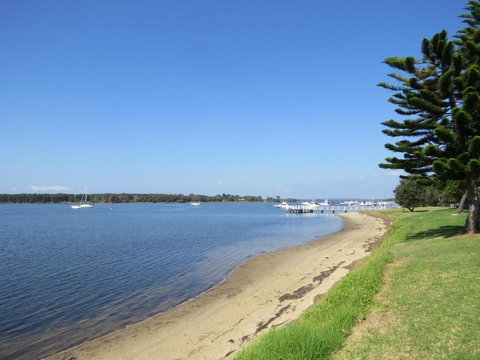 Unit 2 Ballingalla Apartments - Hervey Bay Accommodation 3