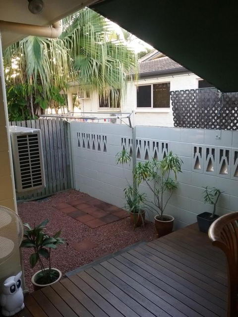 A City Retreat 2BR Apartment Reid Park Townsville - Tourism Hervey Bay 3