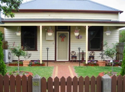 Bloomsbury Cottage - Hervey Bay Accommodation 4