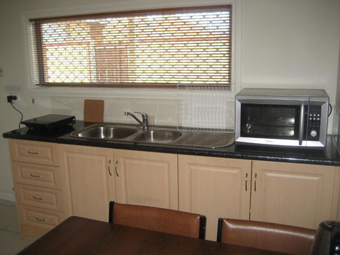 Bloomsbury Cottage - Hervey Bay Accommodation 5