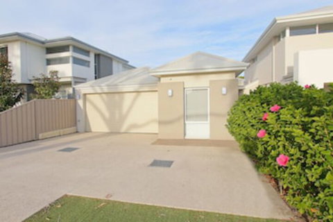 Anastasia Villa - Hervey Bay Accommodation 0