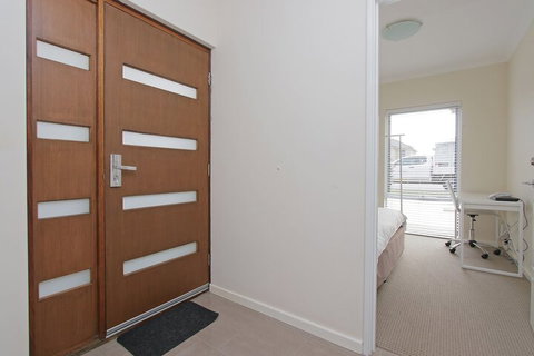 Anastasia Villa - Hervey Bay Accommodation 1