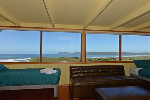 Cloudy Bay Villa - Tourism Hervey Bay 6