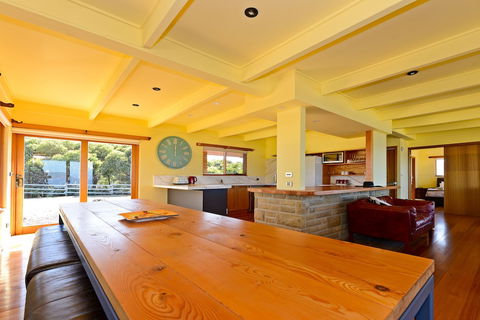 Cloudy Bay Villa - Tourism Hervey Bay 5