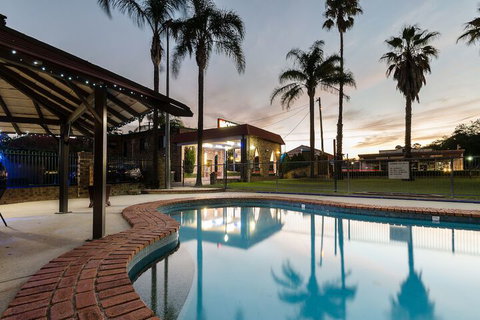 Centre Point Mid City Motor Inn - Hervey Bay Accommodation 3