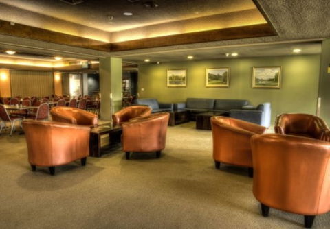 Yowani Country Club - Tourism Hervey Bay 5