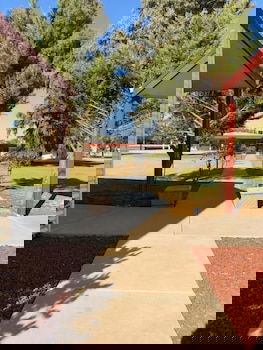 Outback Quarters - Hervey Bay Accommodation 2