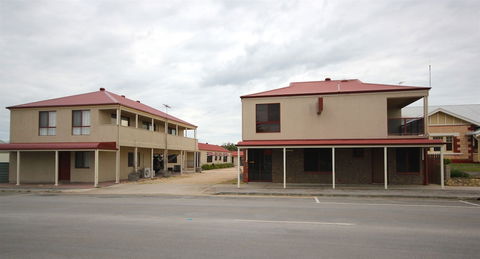 Port Vincent Motel & Apartments - Hervey Bay Accommodation 2