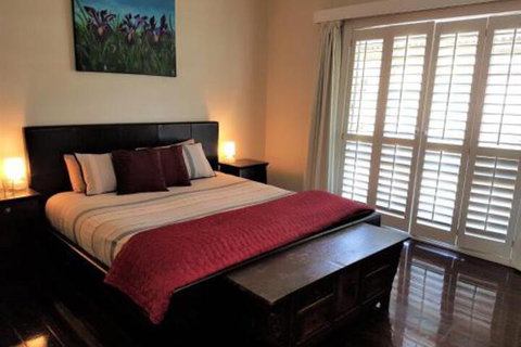 Barossa Vista - Hervey Bay Accommodation 6