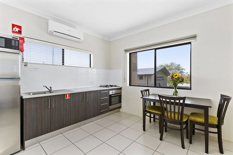Blackwater Central Motel - Hervey Bay Accommodation 7