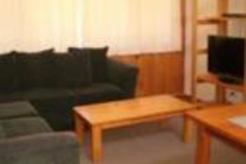 Whispering Pines 1 Private Holiday Apartment - Hervey Bay Accommodation 0