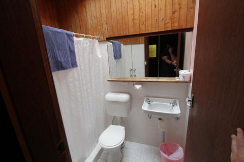 Bunkhouse Motel - Tourism Hervey Bay 3