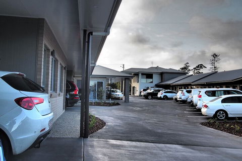 Northpoint Motel - Tourism Hervey Bay 1