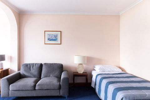 Battery Point Manor - Hervey Bay Accommodation 4