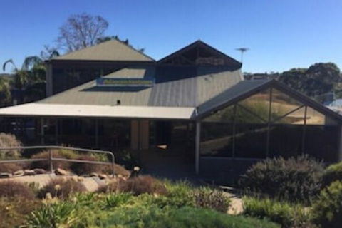 McLaren Vale Backpackers - Hervey Bay Accommodation 0