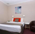 Motel Poinsettia - Hervey Bay Accommodation