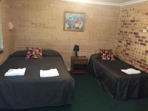 Travellers Rest Motel - Tourism Hervey Bay 2