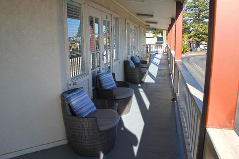 Smugglers Inn Studio Apartments - Tourism Hervey Bay 4