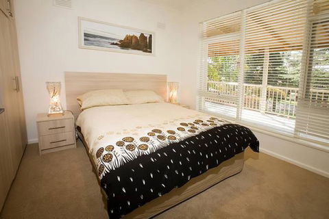 Beach House Apartments - Hervey Bay Accommodation 6