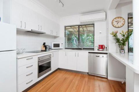 Bedford Terrace 3 - Hervey Bay Accommodation 0