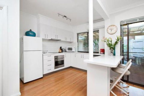 Bedford Terrace 3 - Hervey Bay Accommodation 5