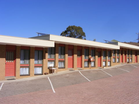 Eaglehawk Motel - Hervey Bay Accommodation 1