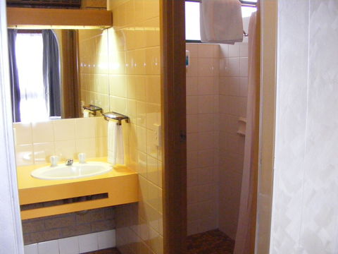 Eaglehawk Motel - Hervey Bay Accommodation 6