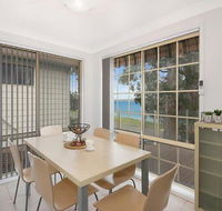 Toukley Lake House - Hervey Bay Accommodation