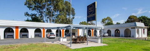 Rest Motels Naracoorte - Tourism Hervey Bay 2