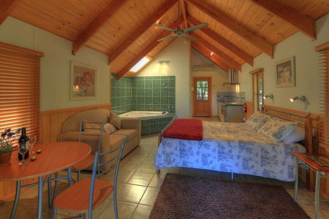 Colac Colac Caravan Park - Hervey Bay Accommodation 1