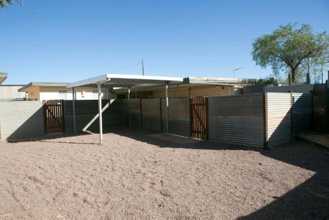 Cave Place Units - Hervey Bay Accommodation 3