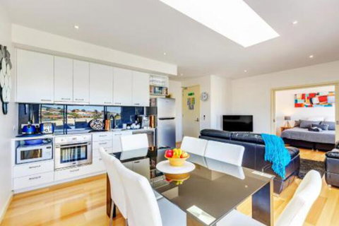 Bellerive Marina View Apartments NO 27 - Hervey Bay Accommodation 0