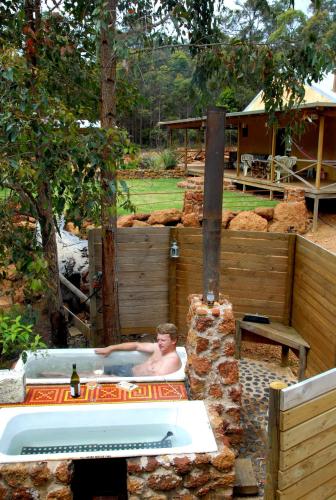 Nannup Bush Retreat - Hervey Bay Accommodation 6