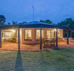 Yallingup Pet Friendly Bush Retreat - Hervey Bay Accommodation