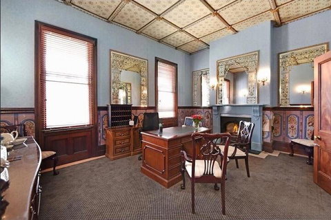 Hotel Etico At Mount Victoria Manor - Hervey Bay Accommodation 2