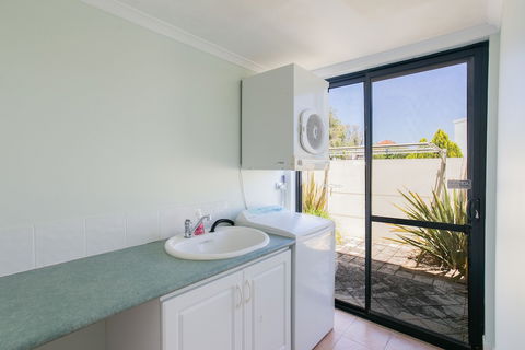 Seahaven Villas By Rockingham Apartments - Hervey Bay Accommodation 0