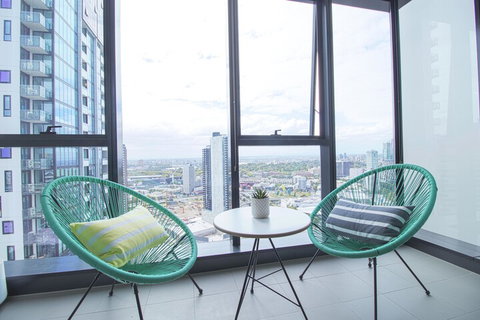 Nook Melbourne Bank Tower Apartments - Hervey Bay Accommodation 1